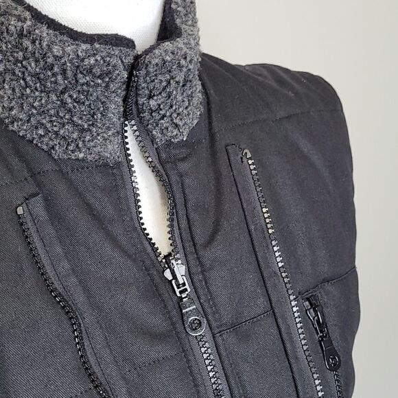 Bigchill outerwear reversible black vest sz M - Picture 2 of 13